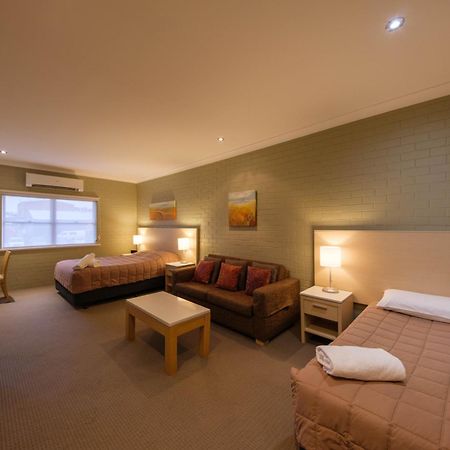 Imperial Motel بورال المظهر الخارجي الصورة