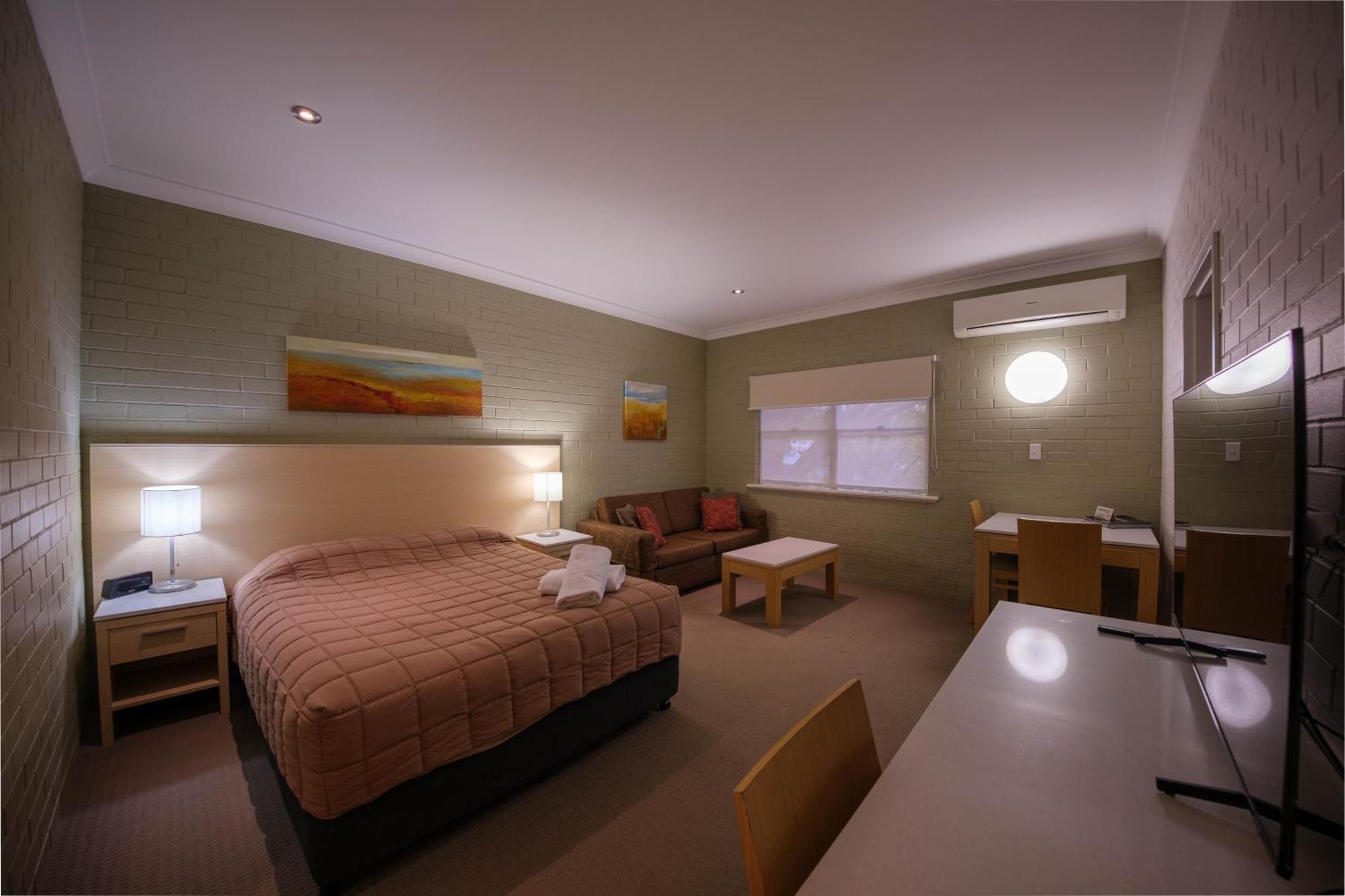 Imperial Motel بورال المظهر الخارجي الصورة