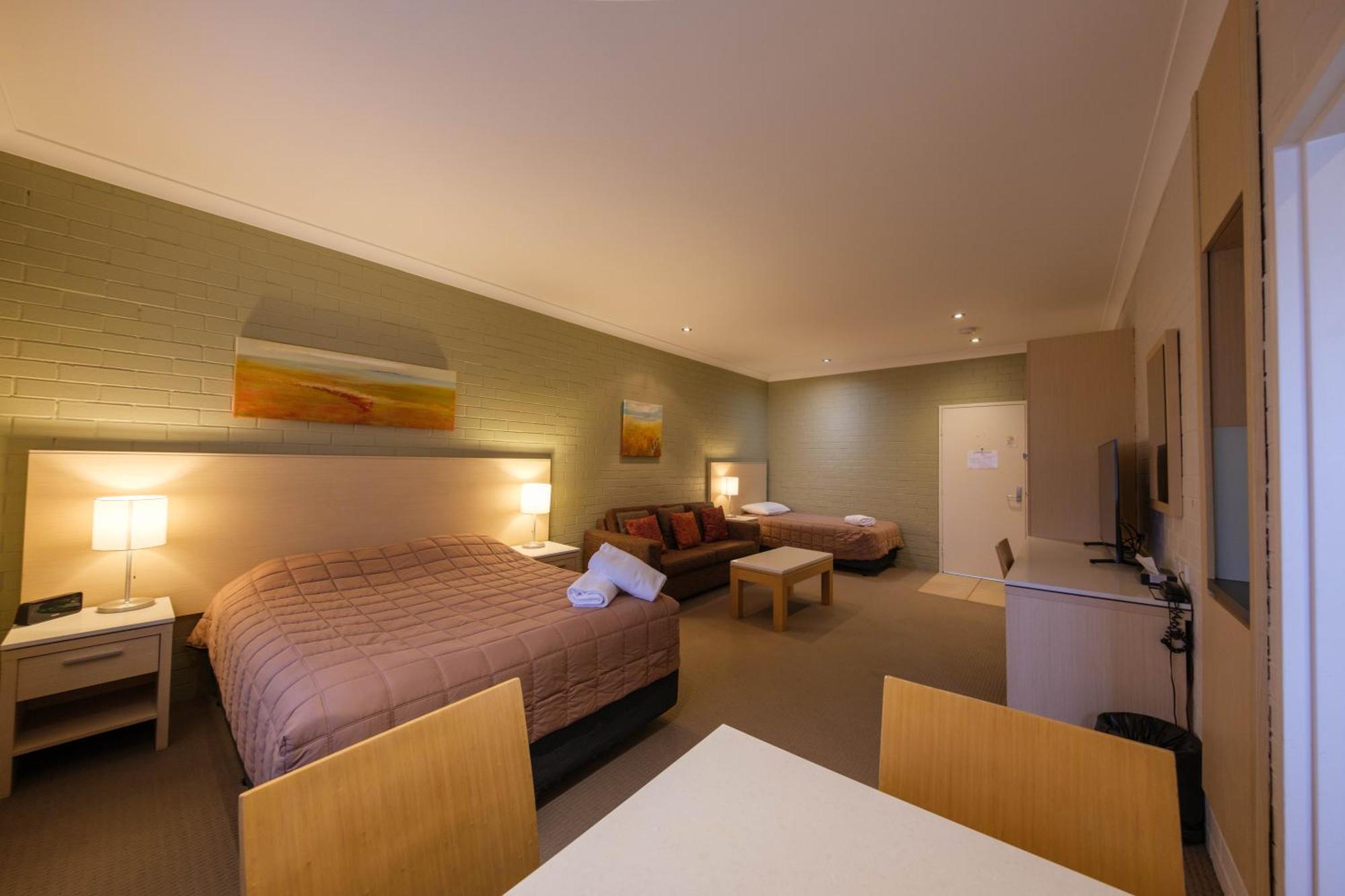 Imperial Motel بورال المظهر الخارجي الصورة