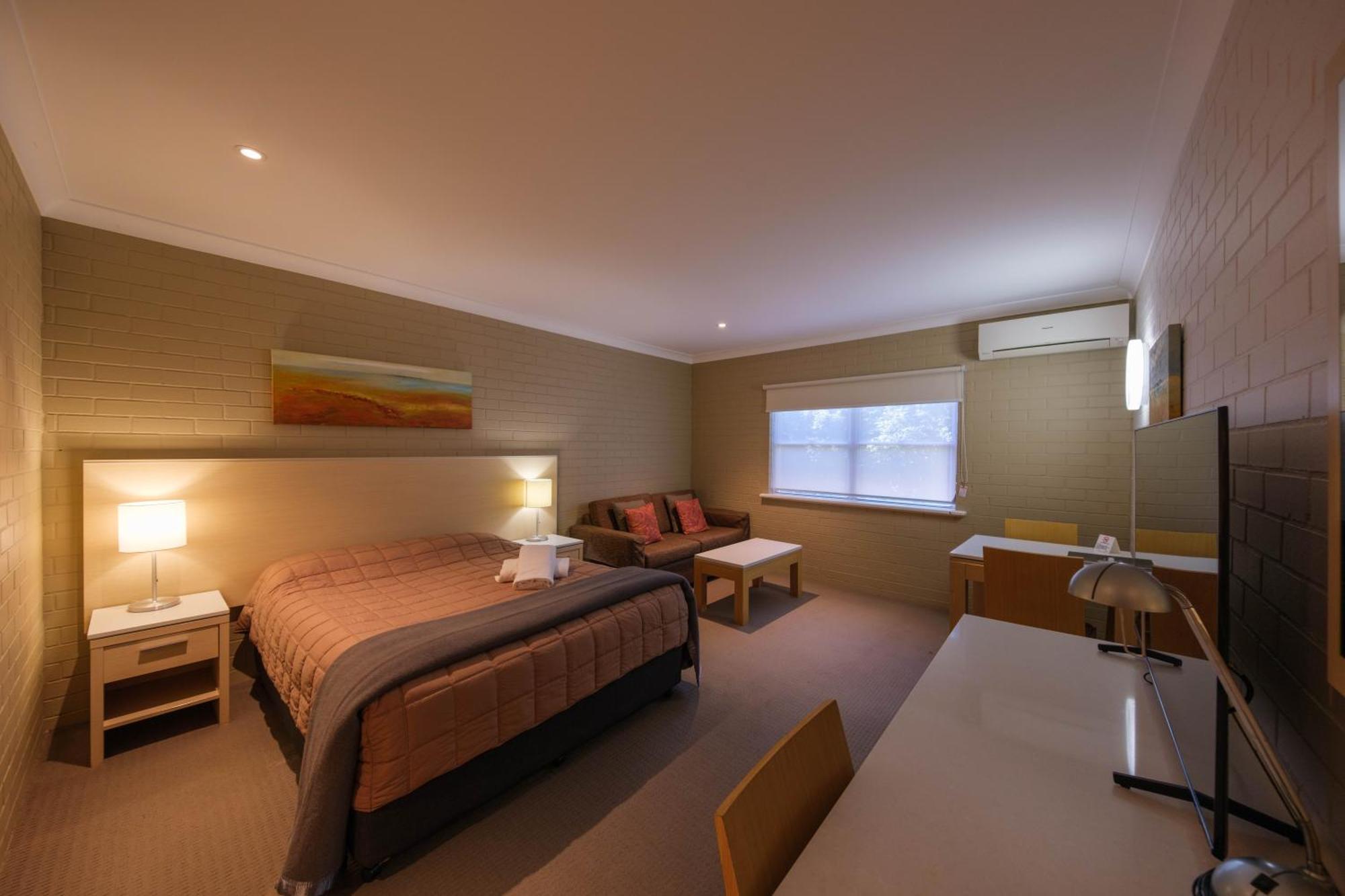 Imperial Motel بورال المظهر الخارجي الصورة